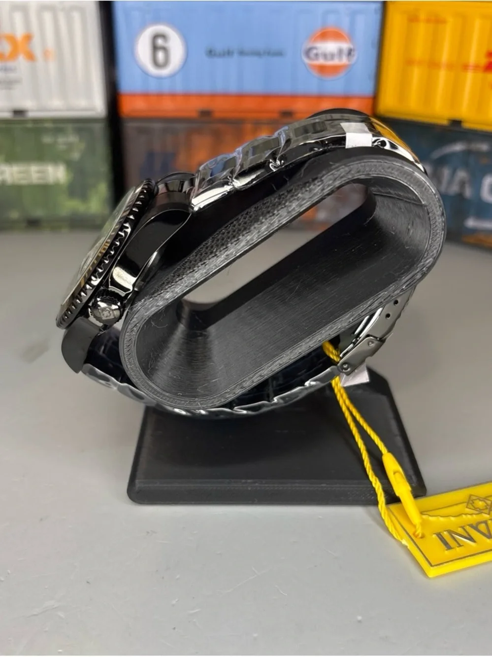 Invicta Pro Diver Black Bracelet Watch with Cream Dial and brown bezel 40mm